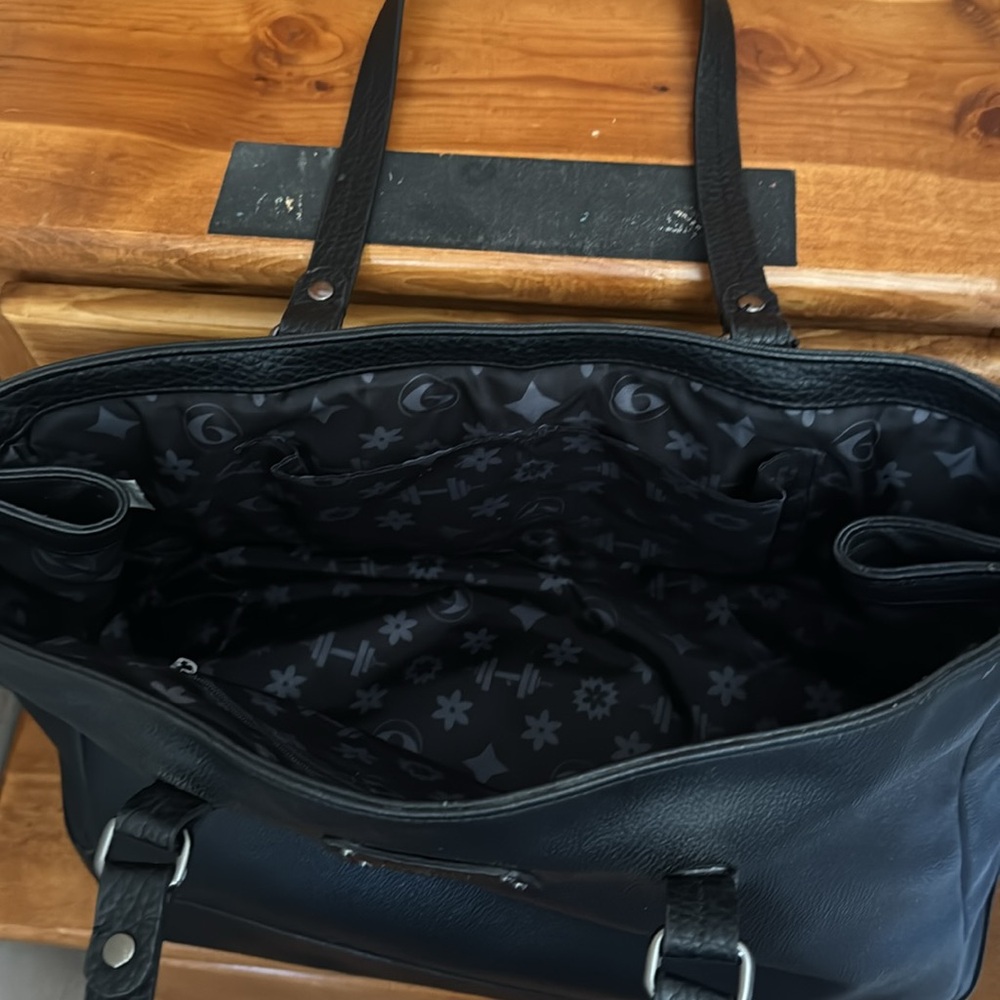 Six Pack Fitness Travel Fit Black Bag-4 Removable Insulated Core (Black)- EUC - Picture 2 of 15